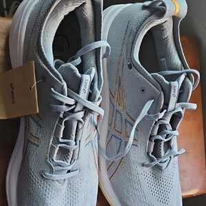Asics Gray and Orange Running Shoes Gel Nimbus 26
